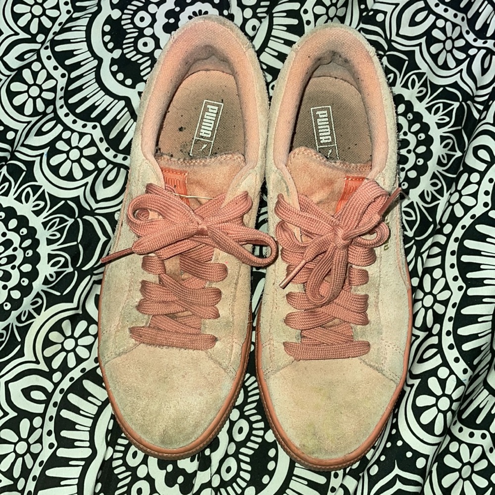 Puma - Picture 2 of 6